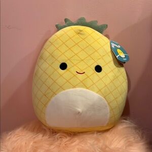 Squishmallows Maui Pineapple NWT